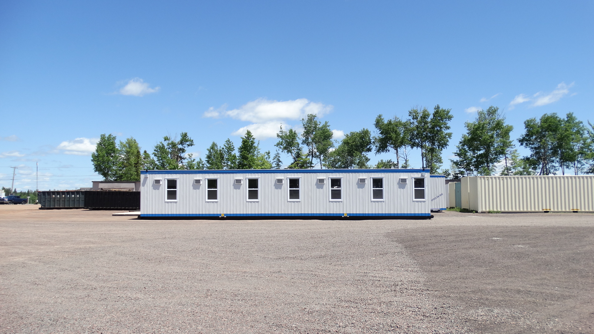 Custom Trailers & Modular Units | Alantra
